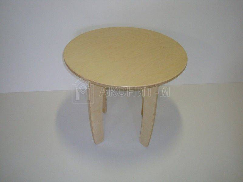 Круглый столик
